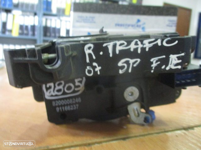 Fecho 8200008246 91166237 RENAULT TRAFIC 2007 FESQ ELETRICO NISSAN PRIMASTAR 2006 FE ELETRICO RENAULT TRAFIC 2 2010 2.0DCI 90CV 4P BRANCO 4 PINOS - 4