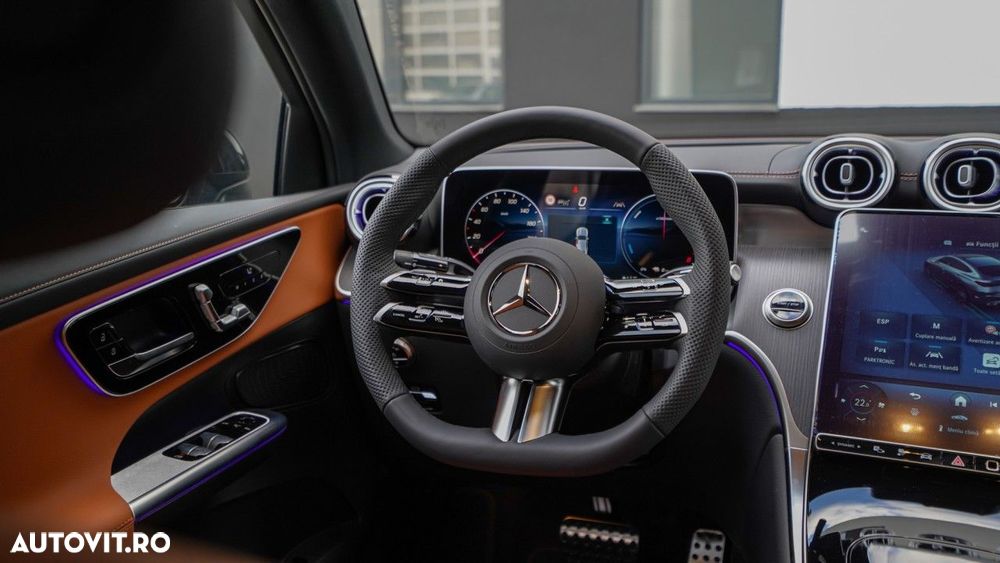 Mercedes-Benz GLC Coupe 300 e 4MATIC - 10