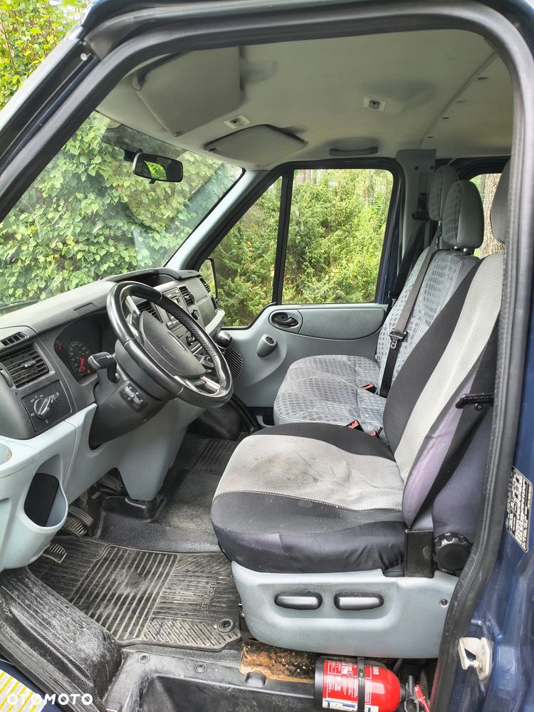 Ford Transit - 15
