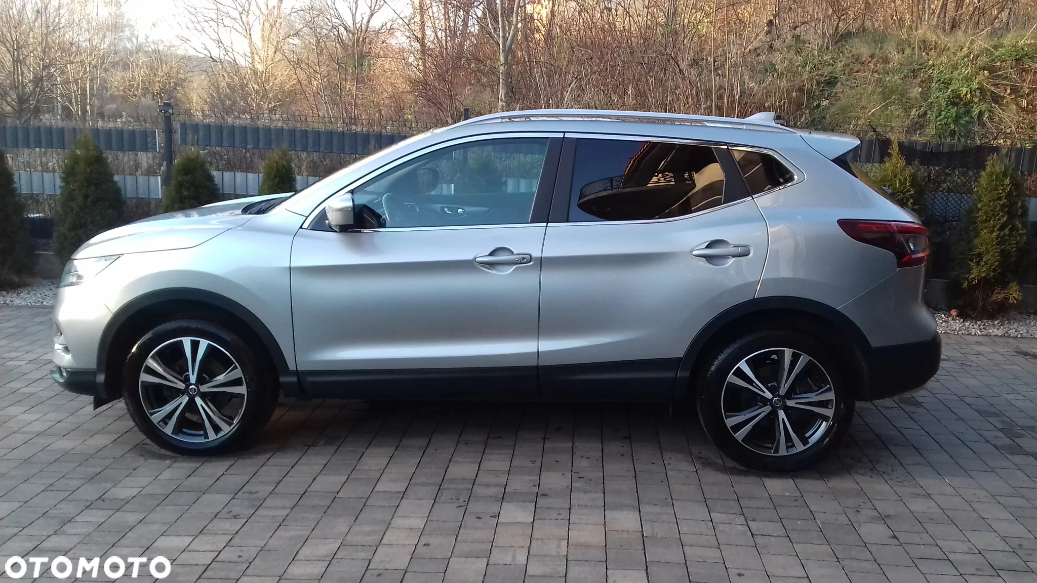 Nissan Qashqai 1.6 DIG-T Tekna - 6