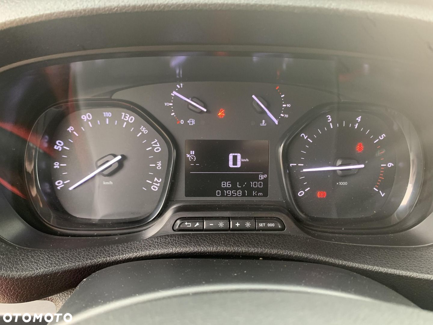Toyota PROACE - 17