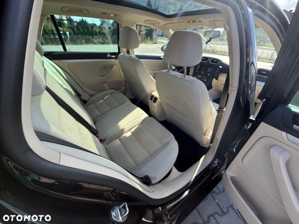 Volkswagen Golf - 19