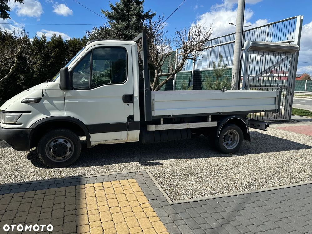 Iveco DAILY - 3