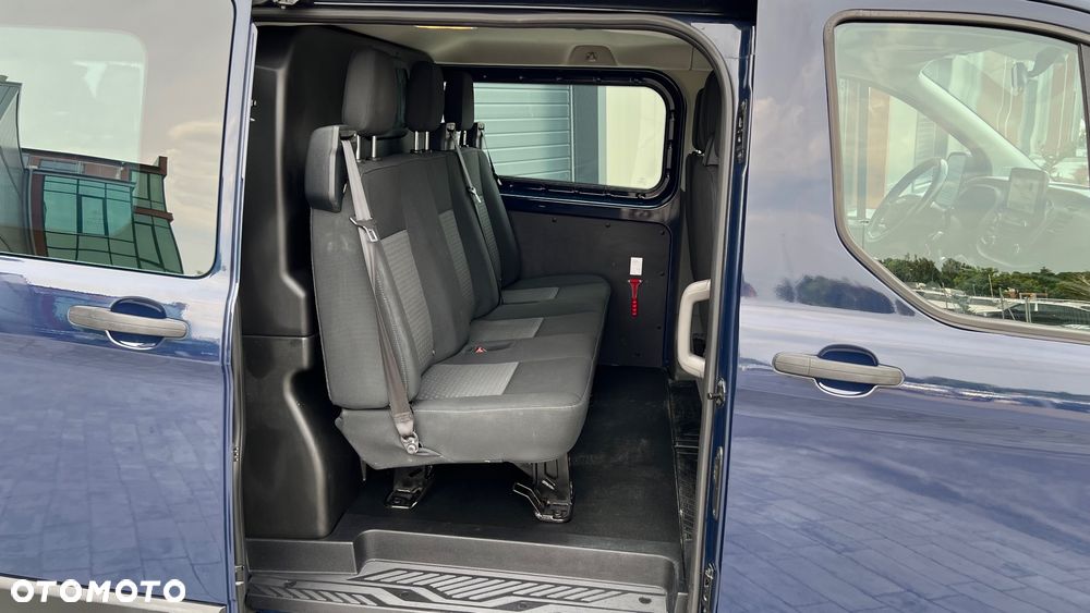Ford Transit Custom - 13