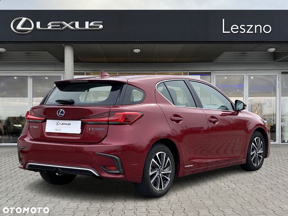 Lexus CT - 3