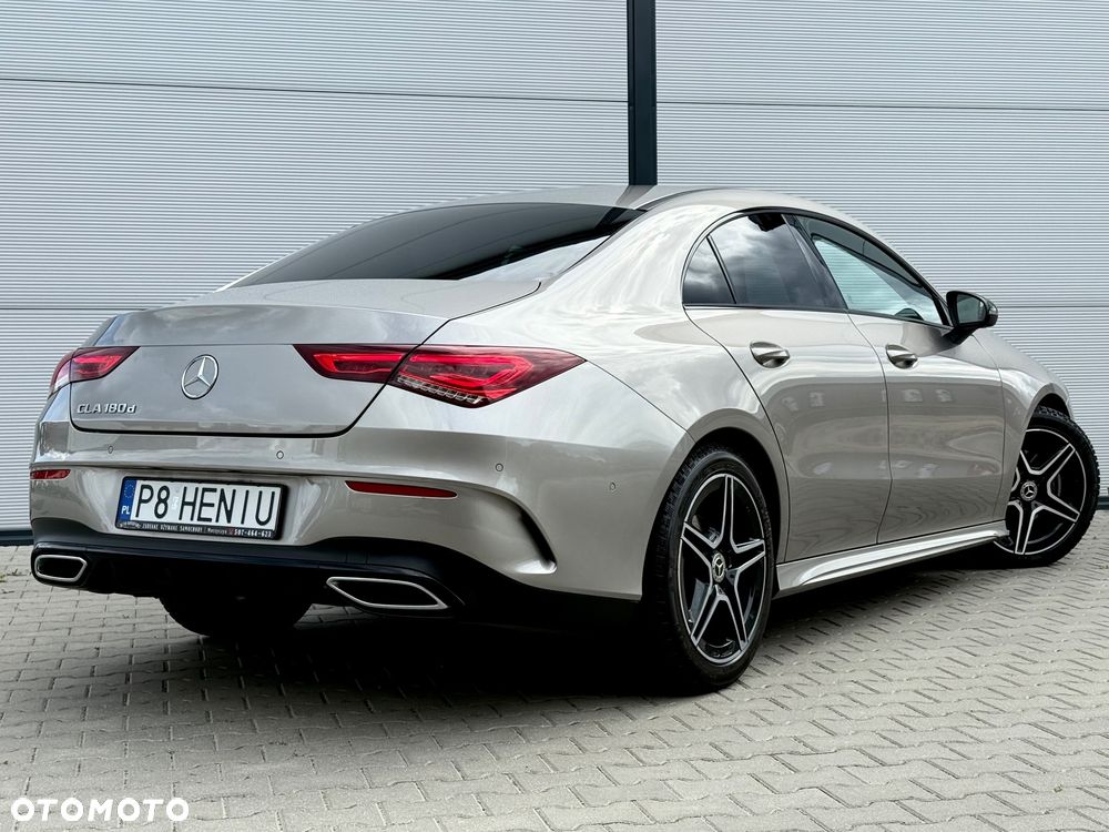 Mercedes-Benz CLA 180 d 7G-DCT AMG Line - 15