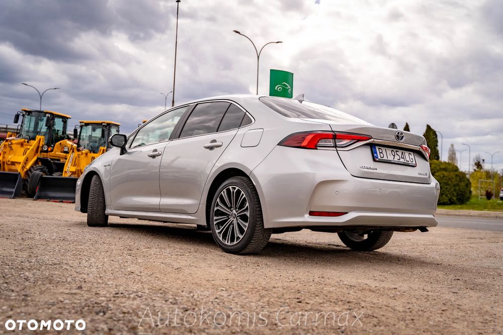 Toyota Corolla 1.8 Hybrid Executive - 9