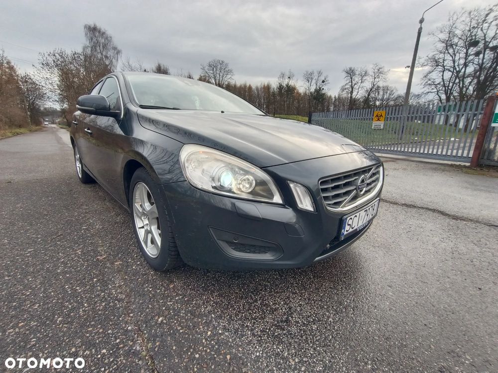 Volvo S60 - 12
