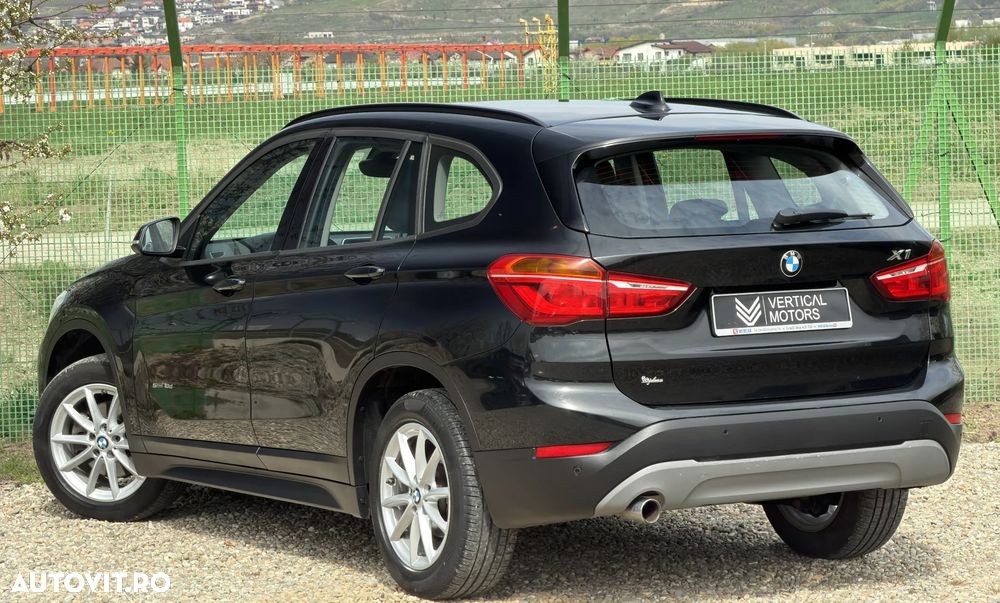 BMW X1 - 13