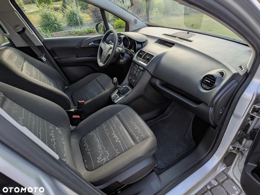 Opel Meriva 1.6 CDTI Essentia S&S - 15