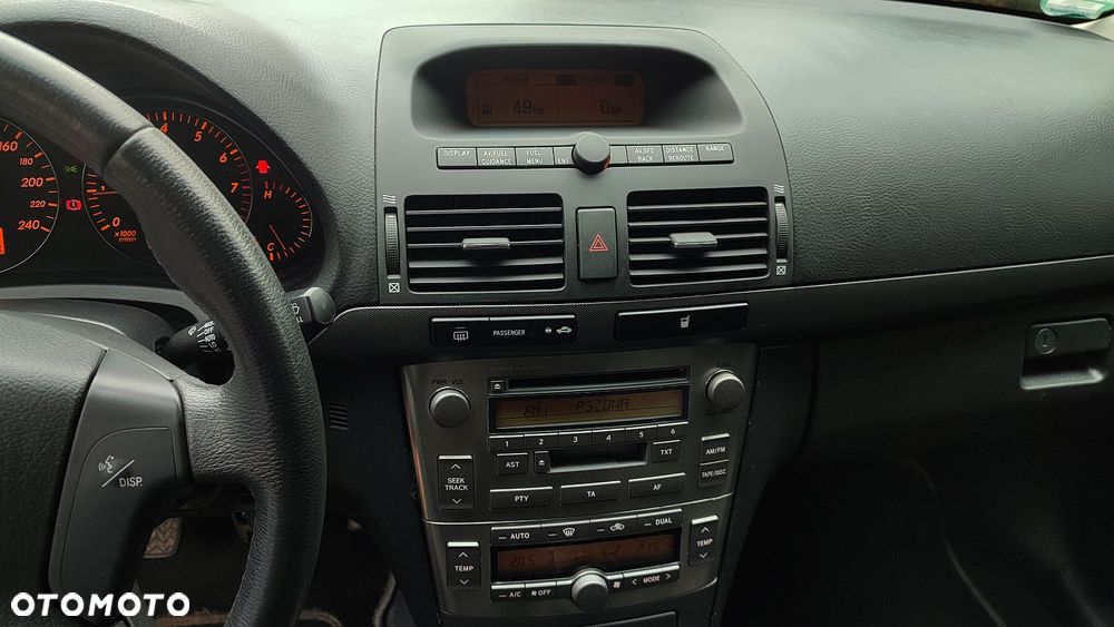 Toyota Avensis 1.8 VVT-i Executive - 20