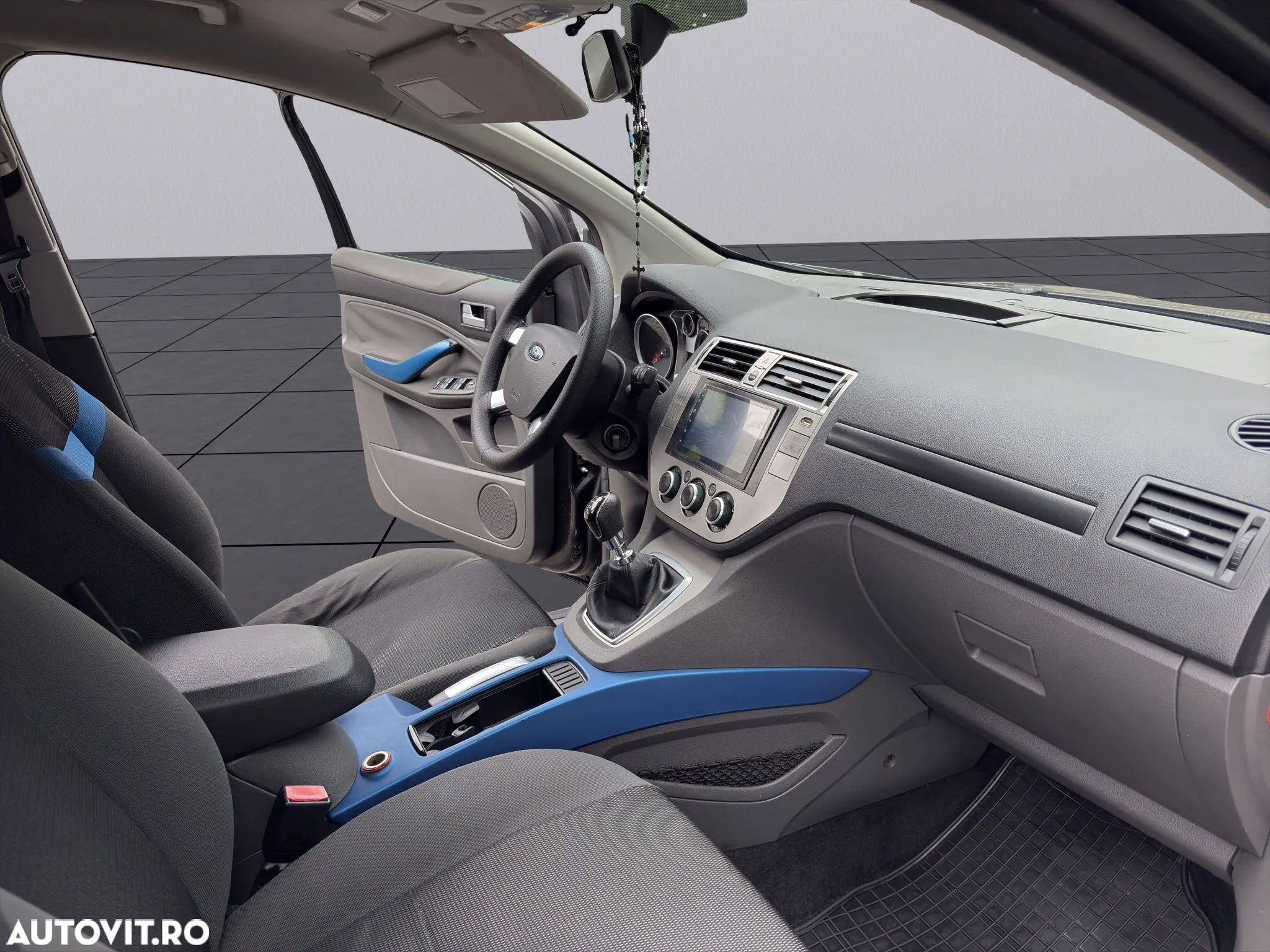 Ford Kuga 2.0L TDCi DPF Trend - 3