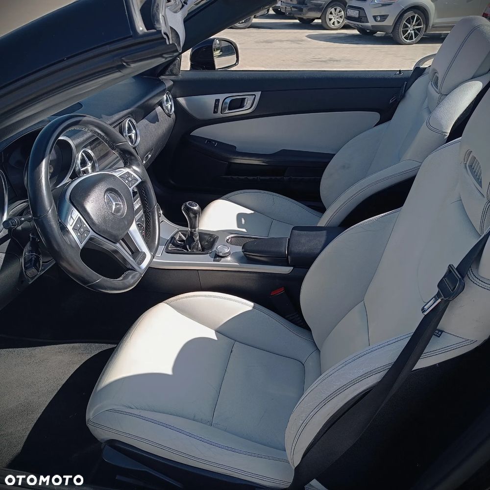 Mercedes-Benz SLK 200 Kompressor - 9