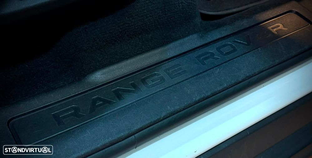 Land Rover Range Rover Evoque 2.0 TD4 HSE Auto - 31