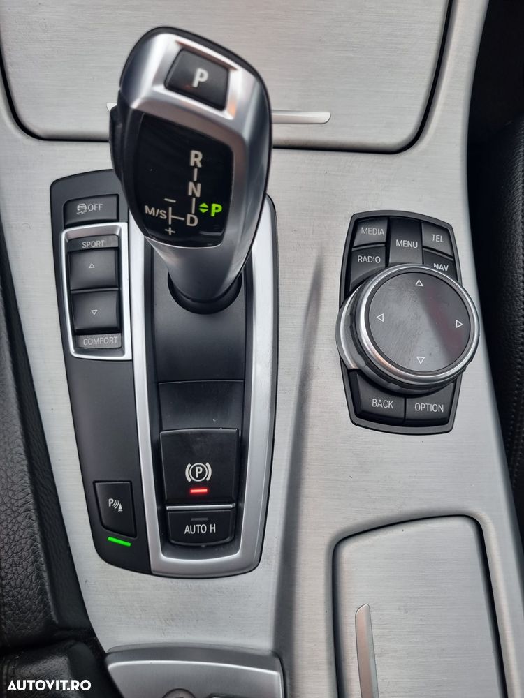 BMW Seria 5 ver-520d-aut-edition-exclusive - 17