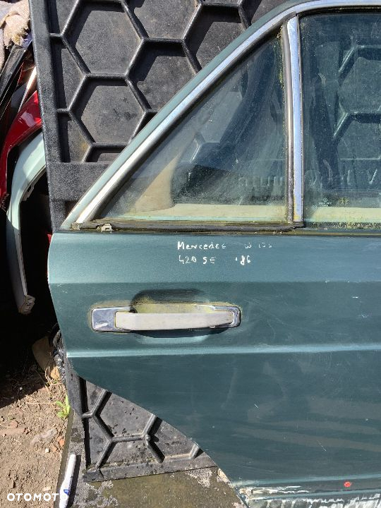 DRZWI PRAWY TYŁ MERCEDES W126 86' - 2