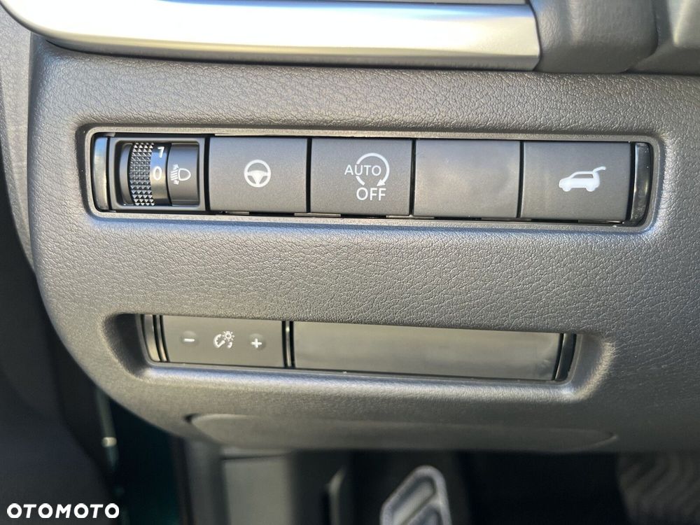 Nissan Qashqai 1.3 DIG-T mHEV N-Connecta Xtronic - 30