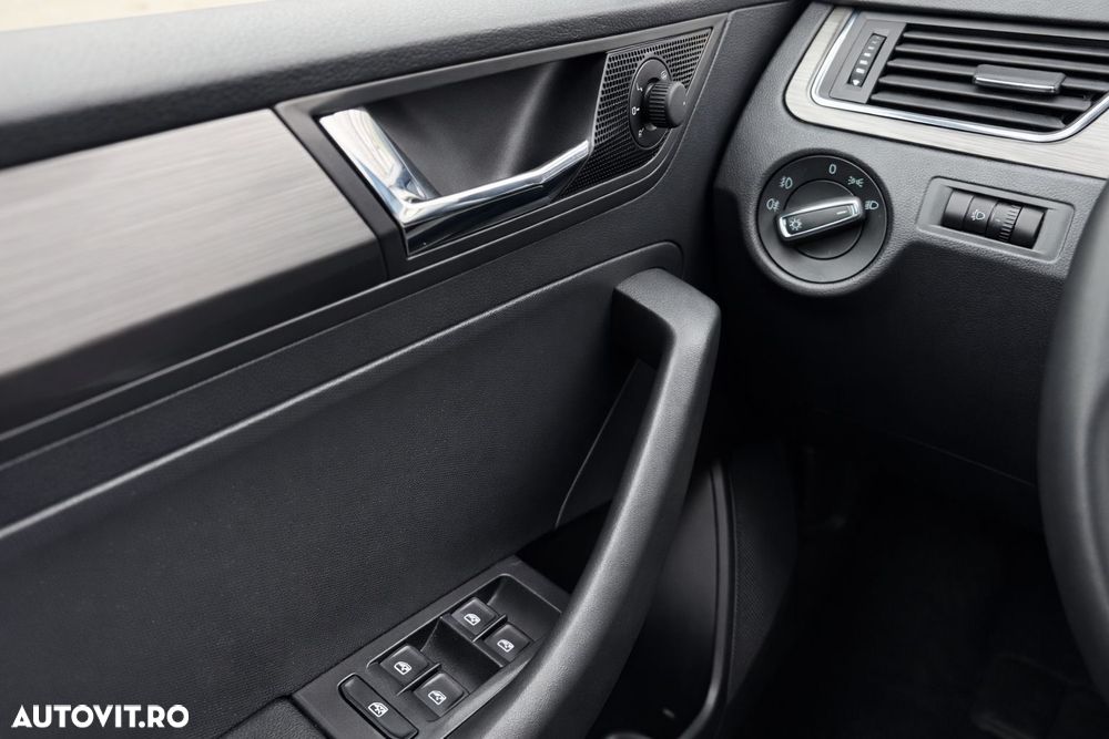 Skoda RAPID 1.0 TSI Style - 15