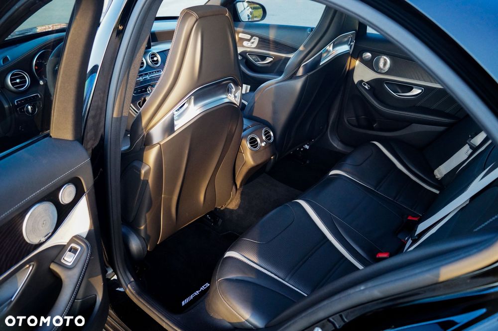 Mercedes-Benz Klasa C AMG 63 S - 5