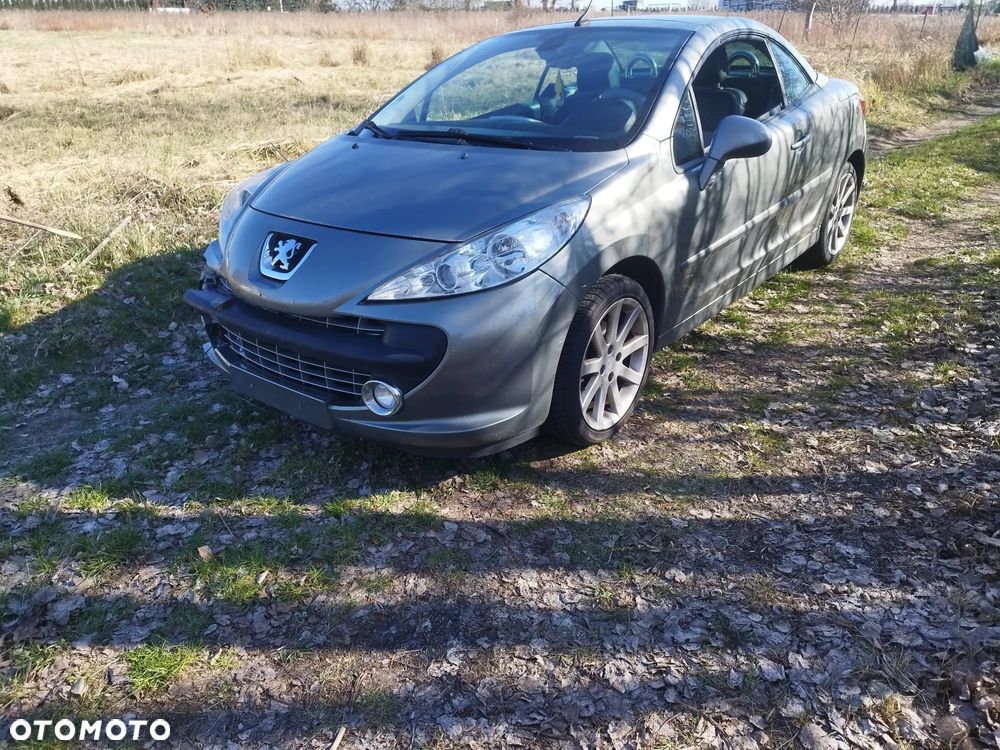 Peugeot 207 CC 120 VTi Roland Garros - 1