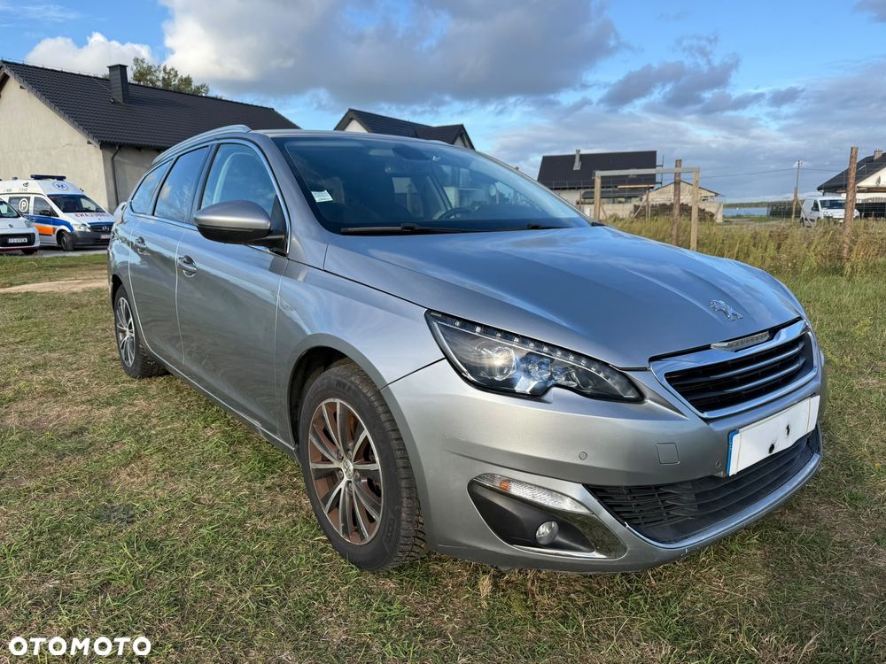 Peugeot 308 HDi FAP 150 Allure - 1