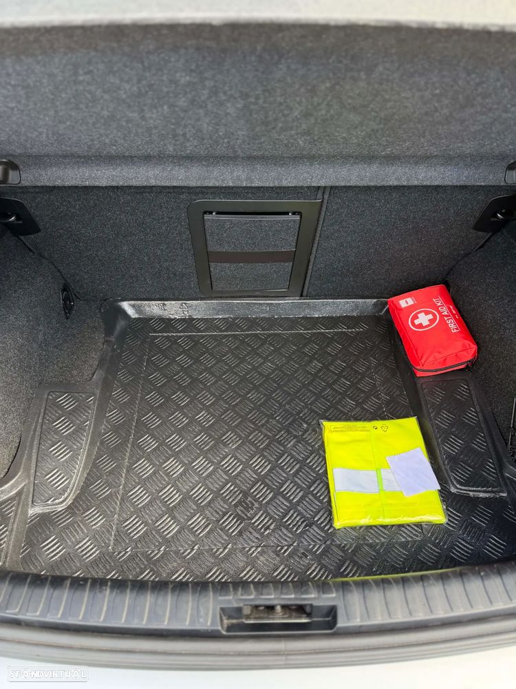 BMW 120 d DPF Edition Lifestyle - 12