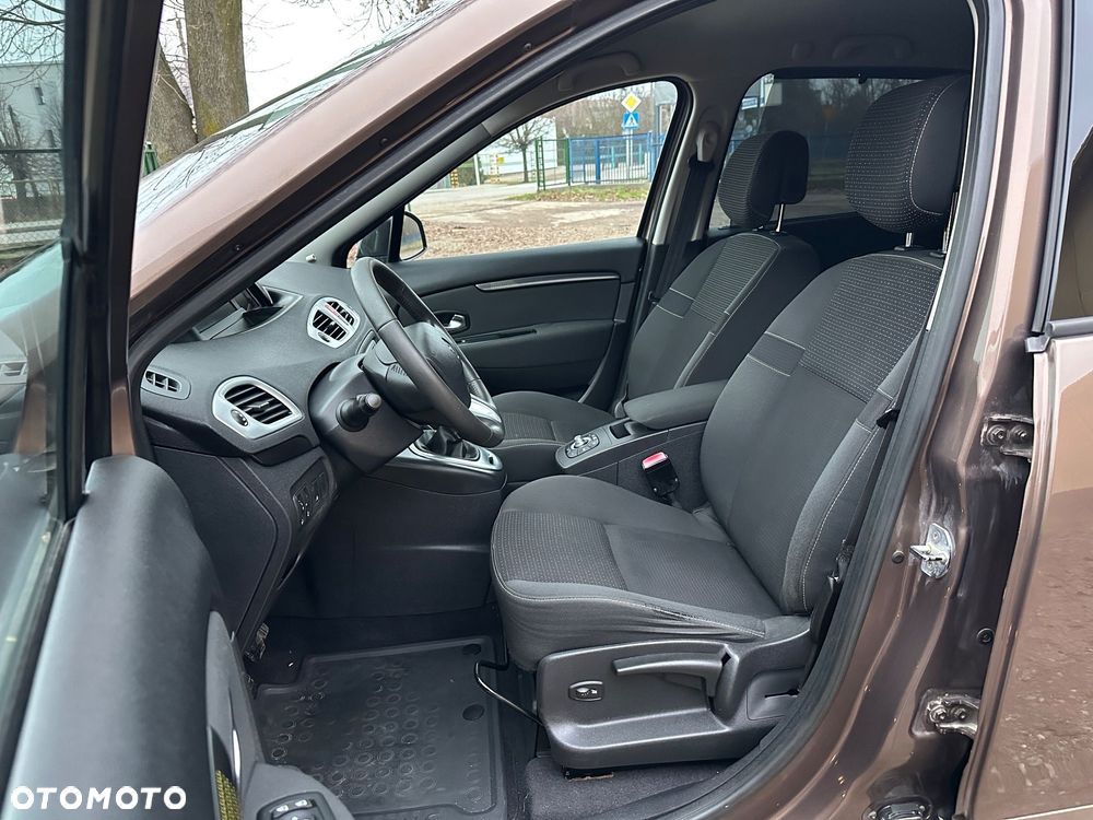 Renault Grand Scenic dCi 130 FAP Expression - 18