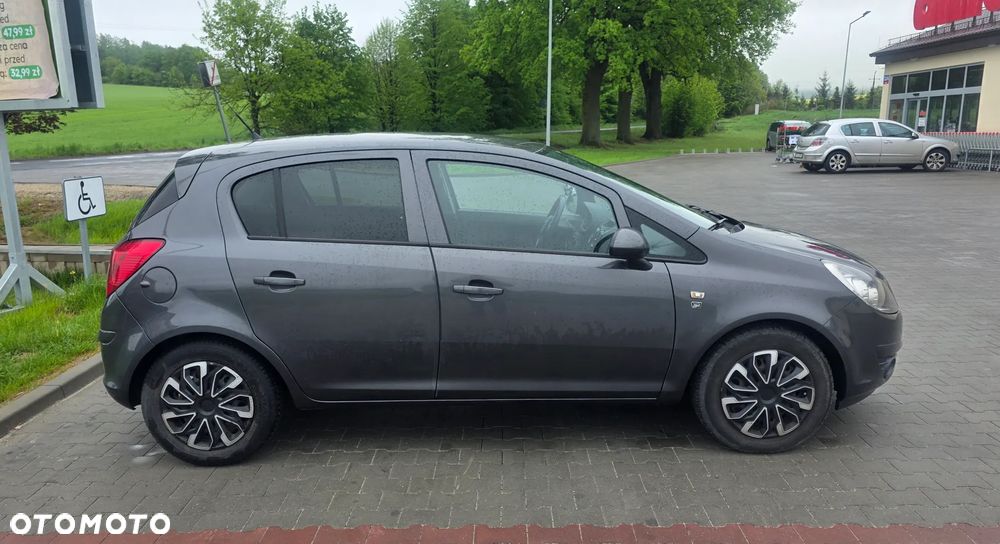 Opel Corsa - 7