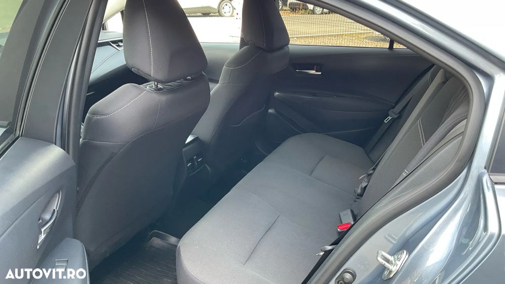 Toyota Corolla 1.8 HSD Dynamic - 36