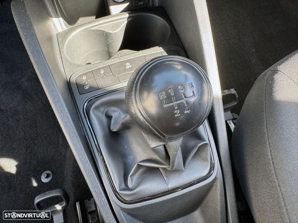 SEAT Ibiza 1.4 TDI Reference Ecomotive - 41