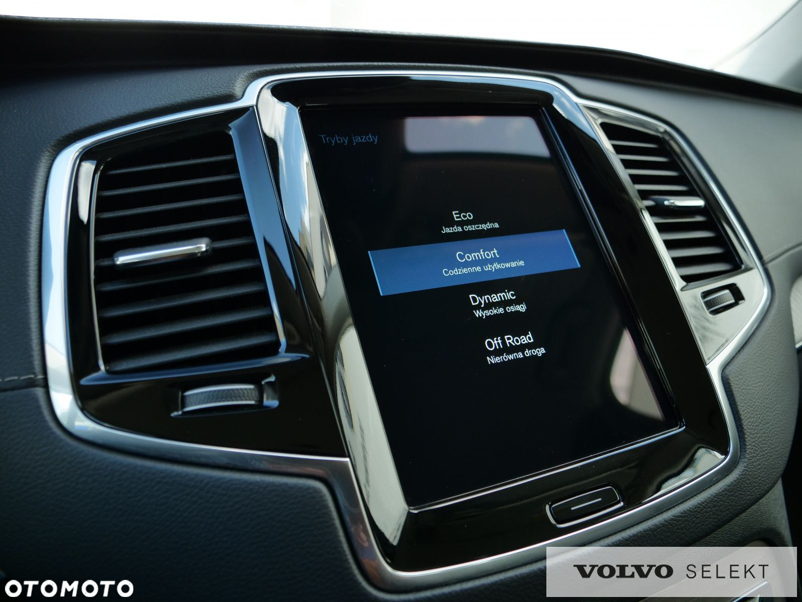 Volvo XC 90 - 29