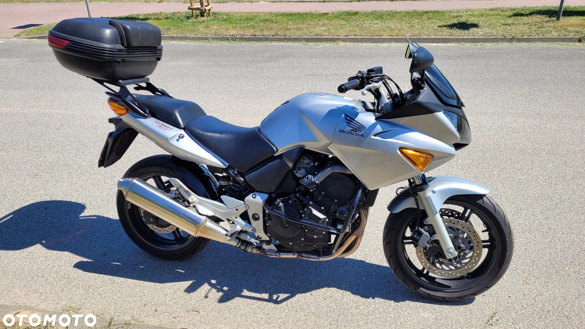 Honda CBF - 6