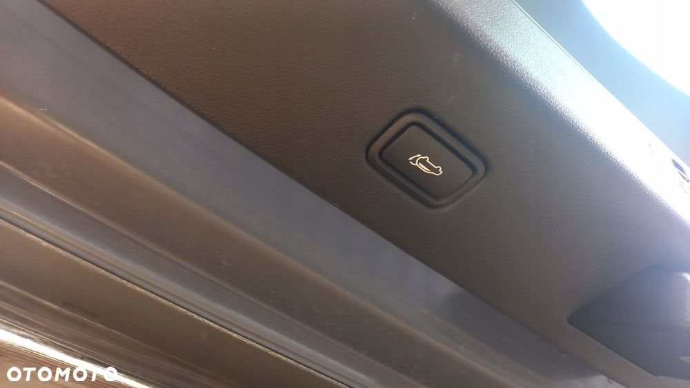KLAPA TYŁ ELEKTRYCZNA tucson III LIFT KPL Z KAMERĄ TKG - 7