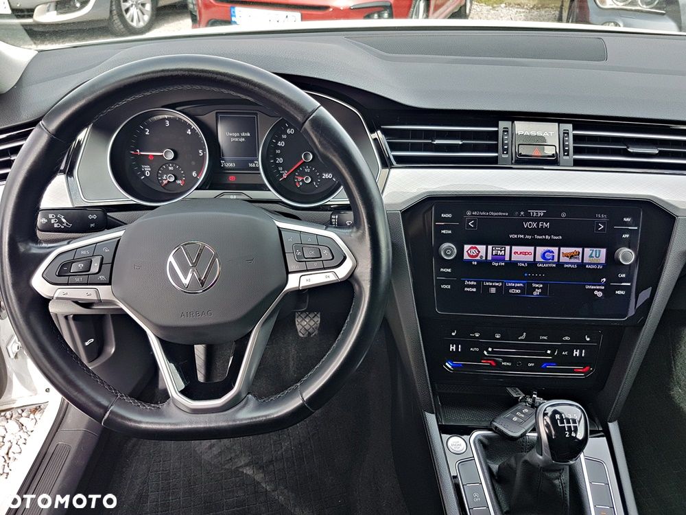 Volkswagen Passat 2.0 TDI EVO Business - 18