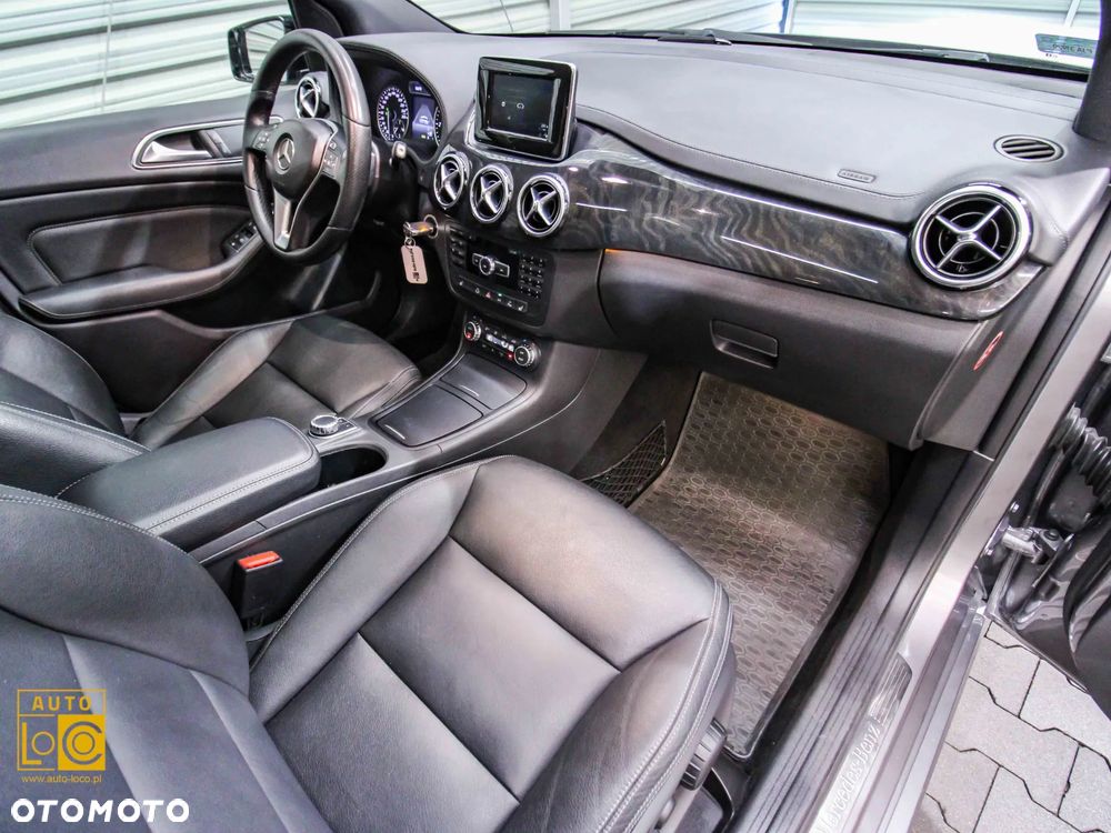 Mercedes-Benz Klasa B 180 d 7G-DCT SCORE - 9