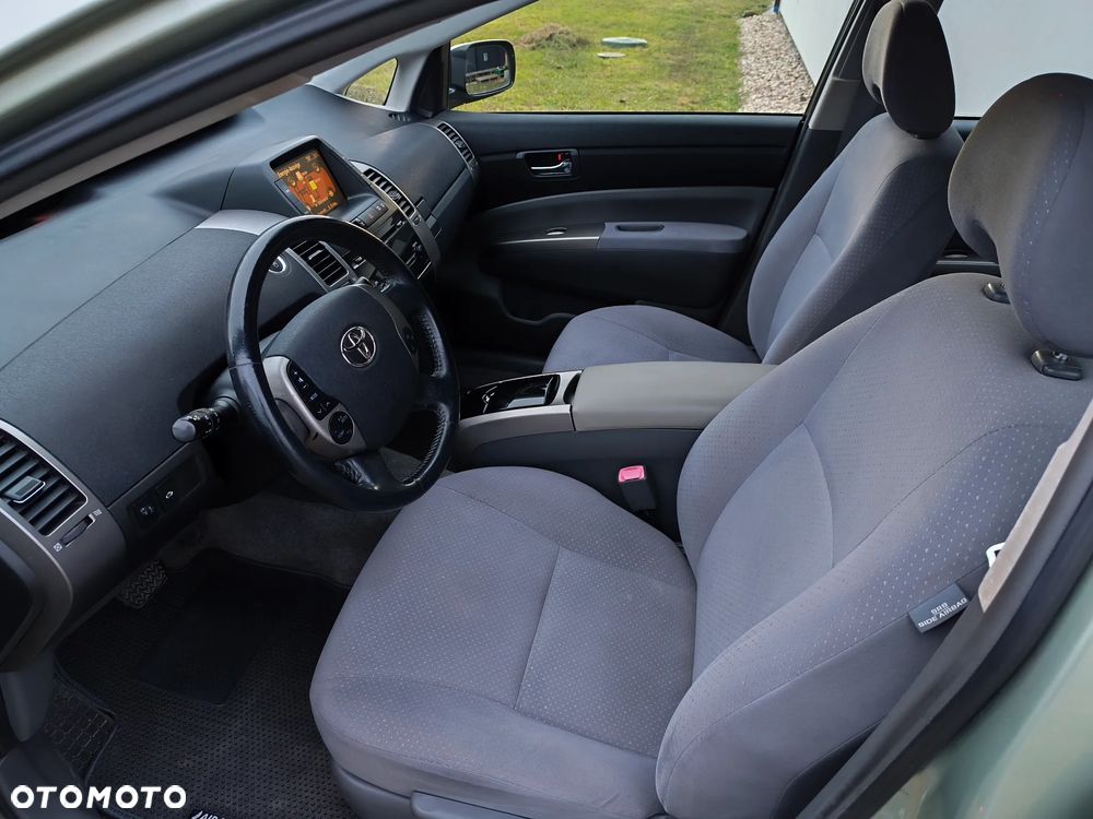 Toyota Prius 1.5 VVT-i Sol - 6