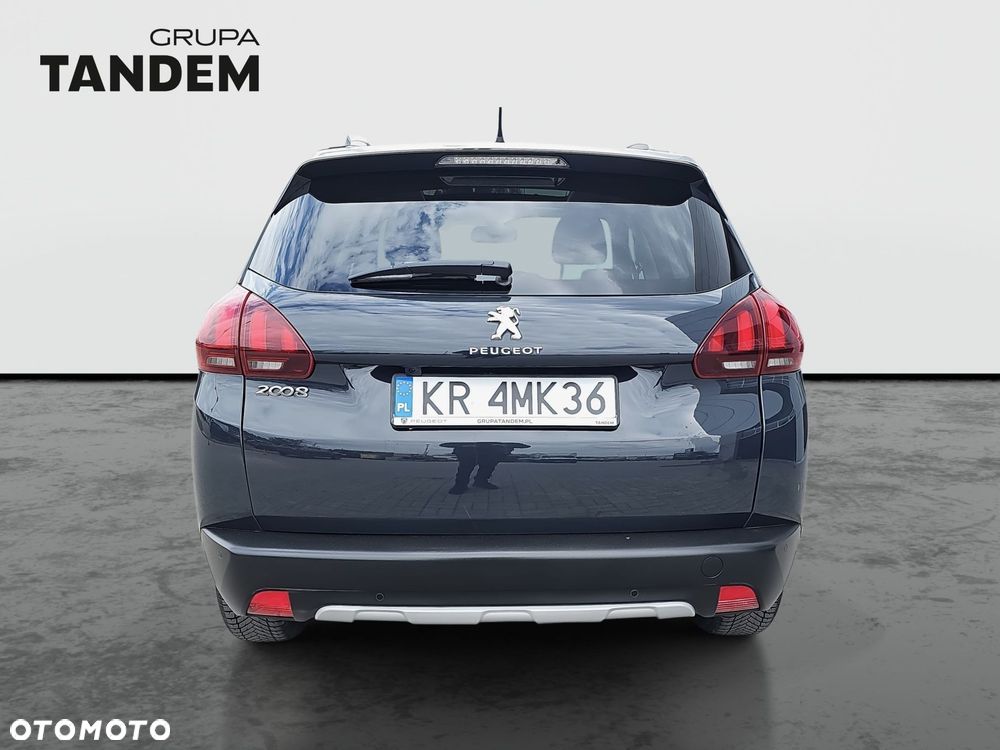 Peugeot 2008 1.2 Pure Tech GPF Allure S&S EAT6 - 7