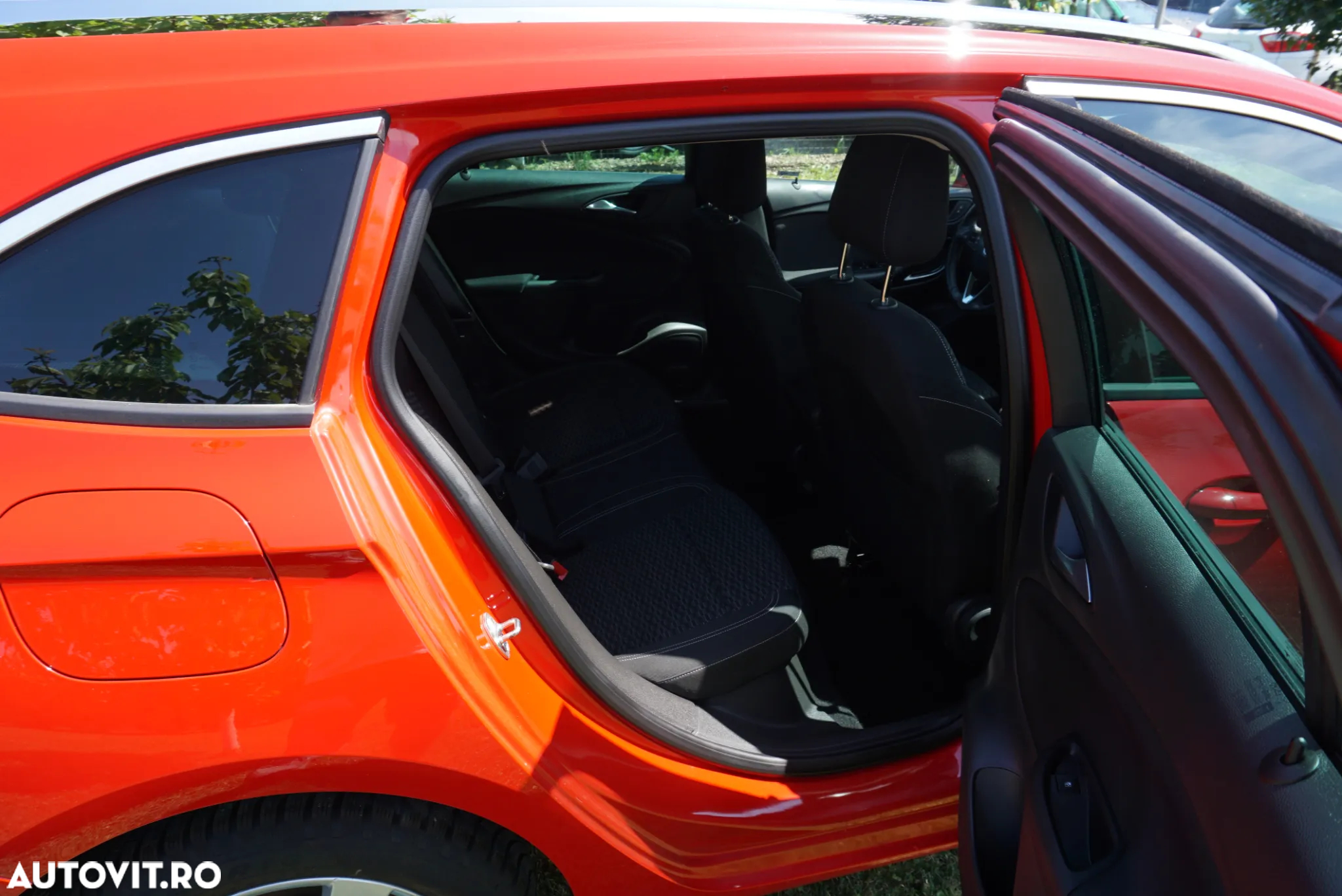 Opel Astra 1.4 Turbo Sports Tourer ON - 12