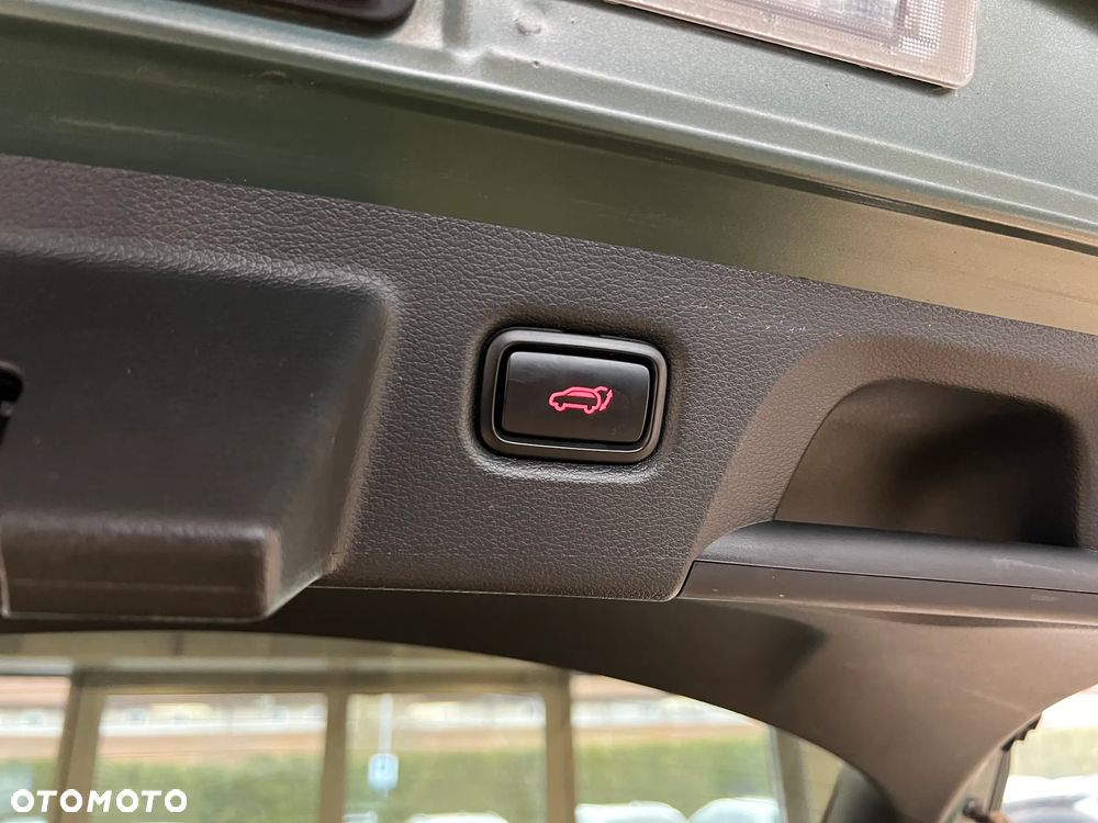 Kia ProCeed 1.6 T-GDI GT DCT - 16