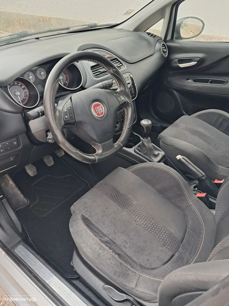 Fiat Punto Evo 1.3 M-Jet Sport Download - 7