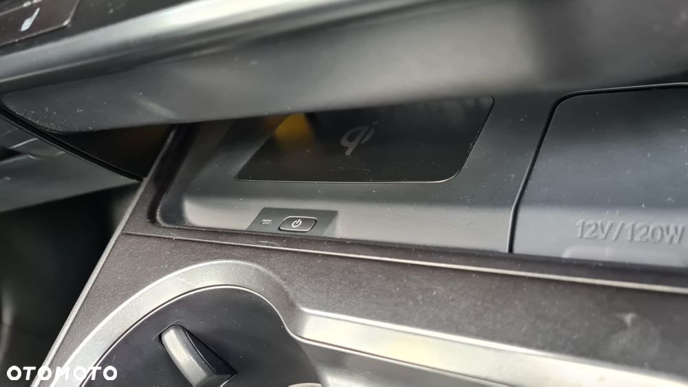 Lexus UX 250h GPF Prestige AWD - 34