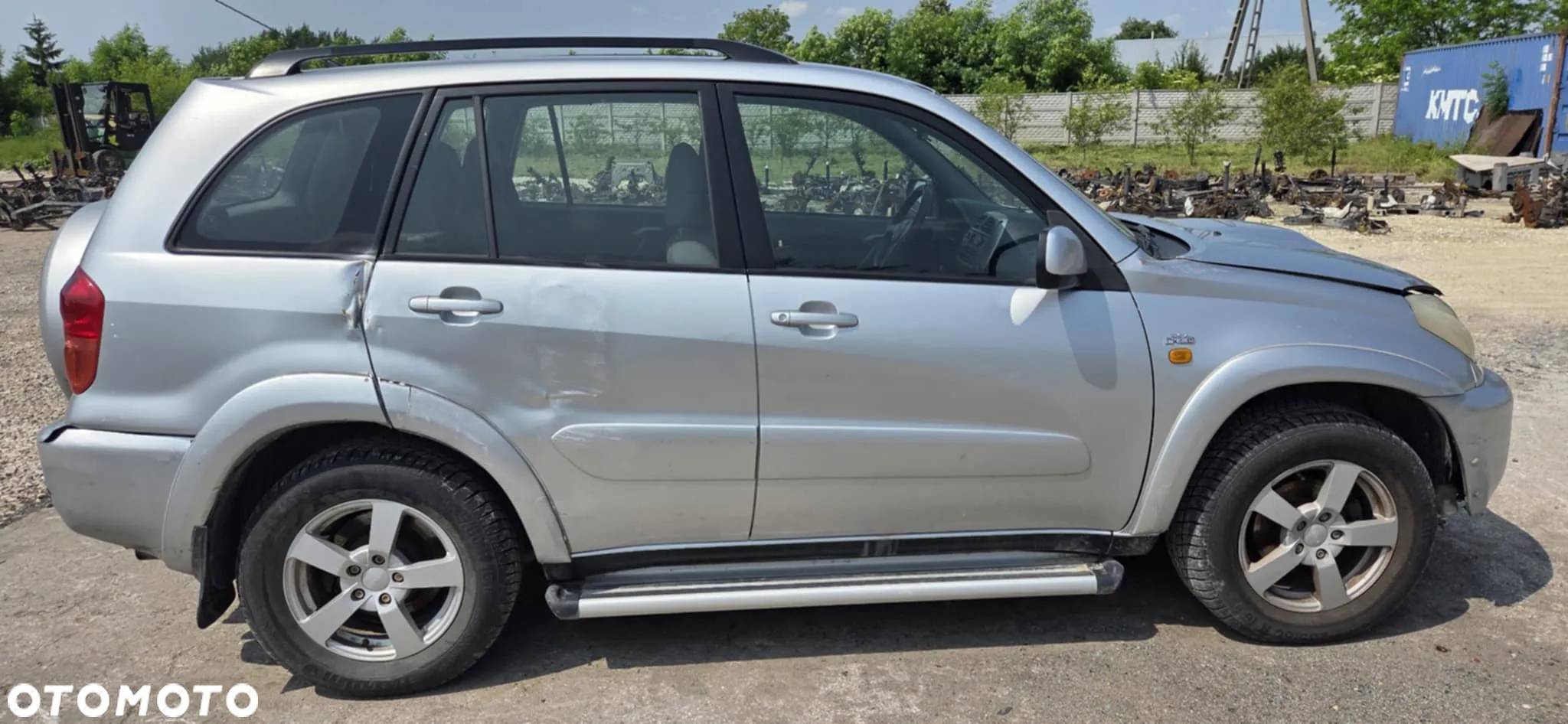 TOYOTA RAV4 RAV 4 II rury orurowanie progi boki tył - 2