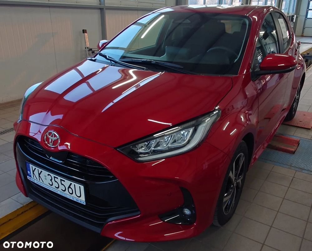 Toyota Yaris 130 1.5 VVT-i Style Plus - 2