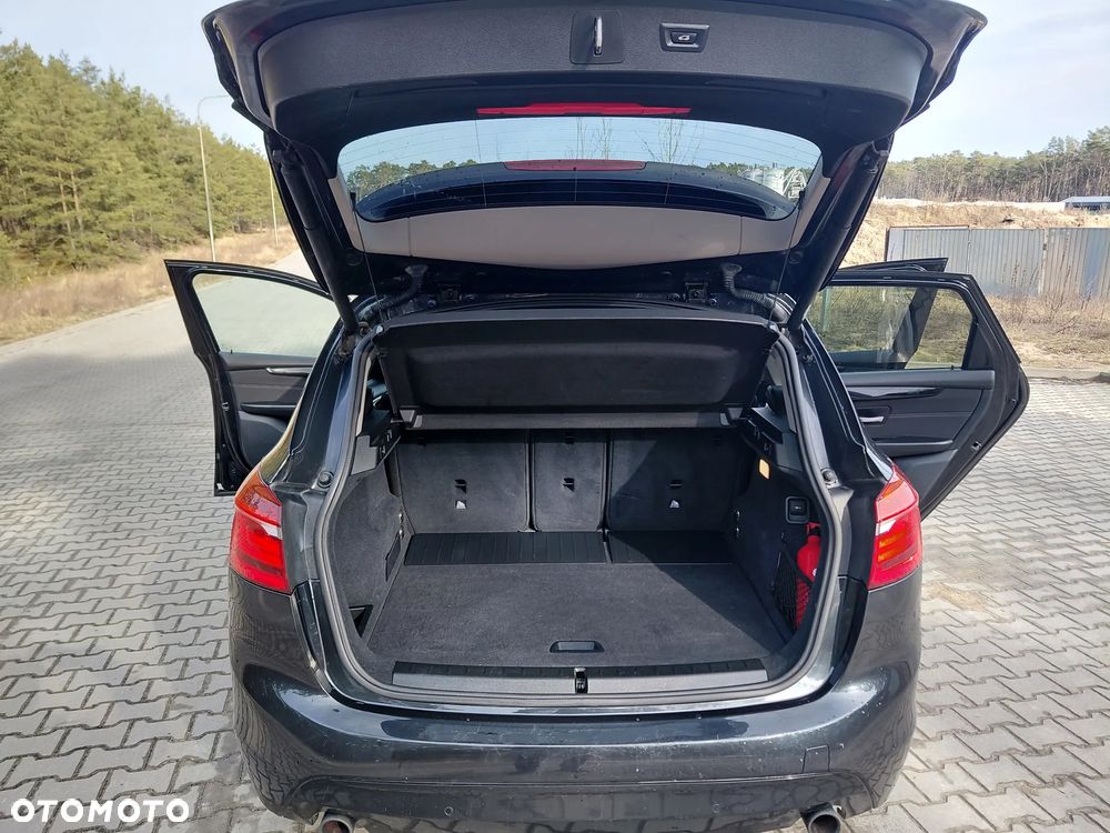 BMW Seria 2 220d xDrive M Sport - 9