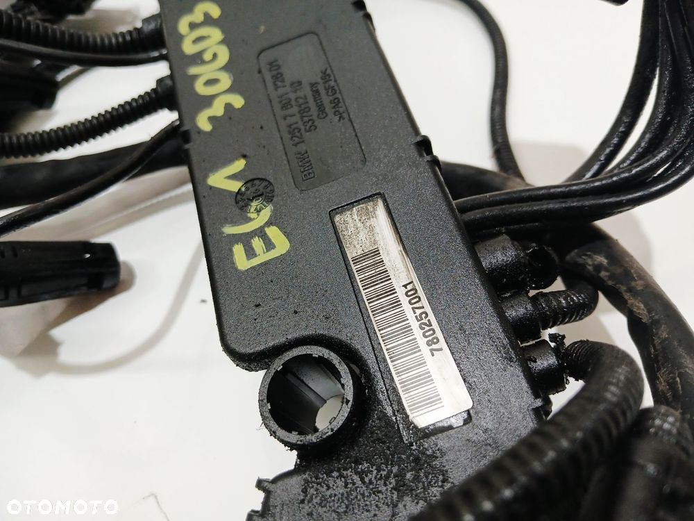 WIĄZKA SILNIKA BMW E60 E61 3.0 D 306D3 AUTOMAT 7802570 - 2