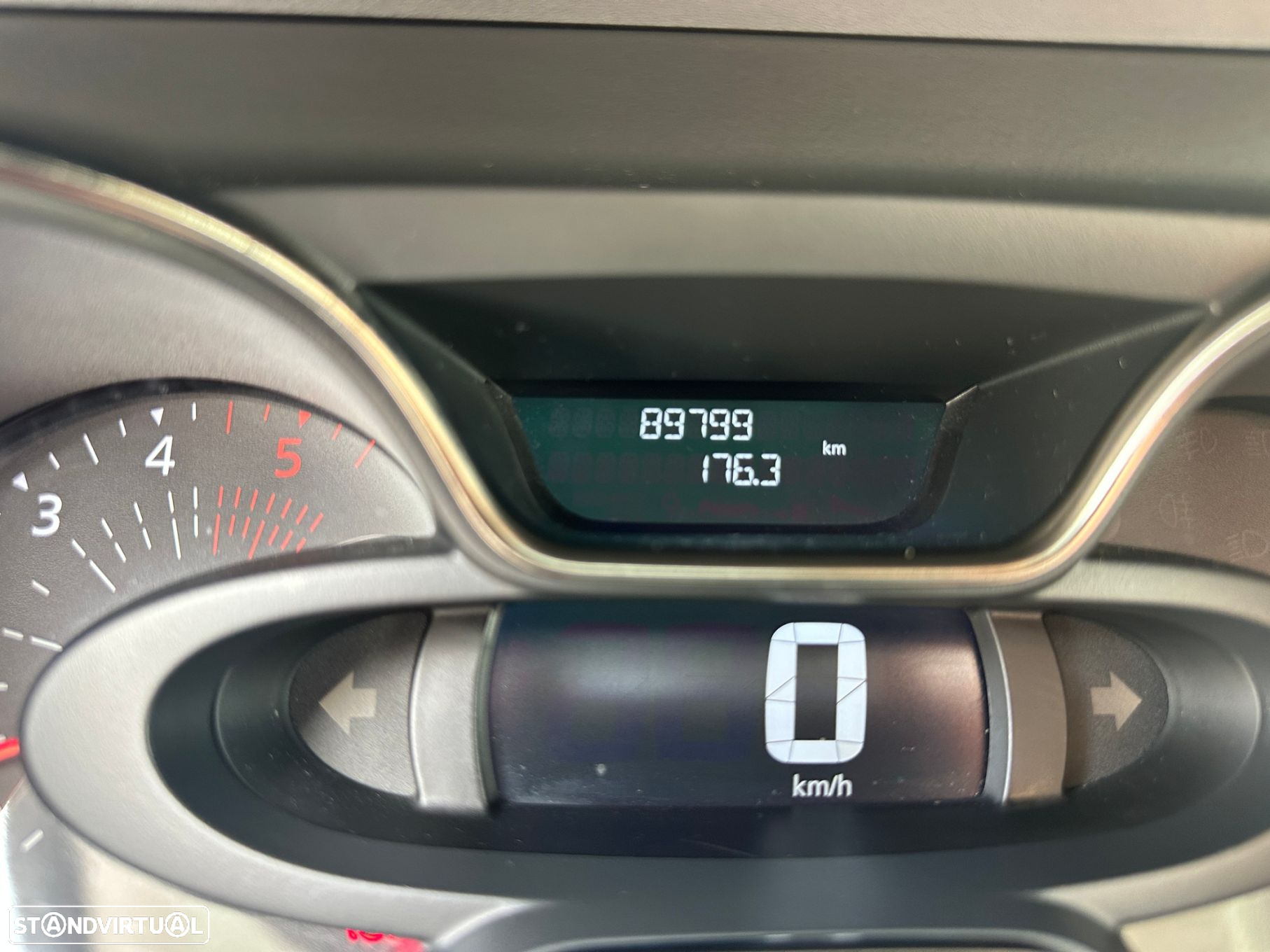 Renault Captur 1.5 dCi Exclusive - 13