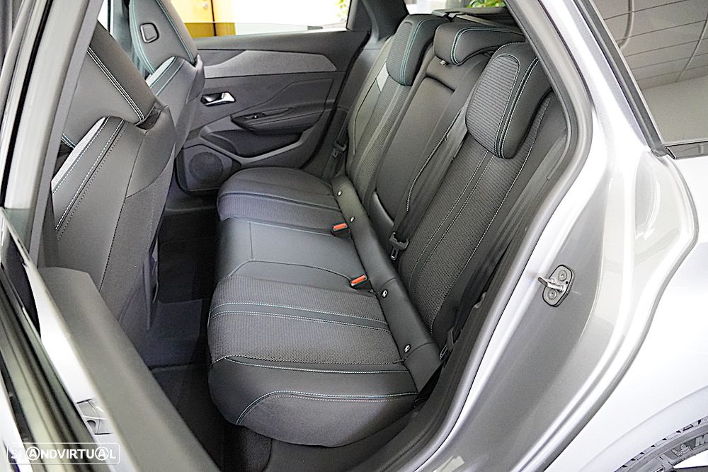 Peugeot 308 SW 1.5 BlueHDi Allure EAT8 - 5