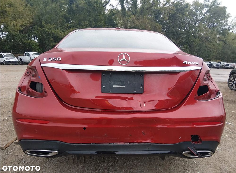 Mercedes-Benz Klasa E - 6