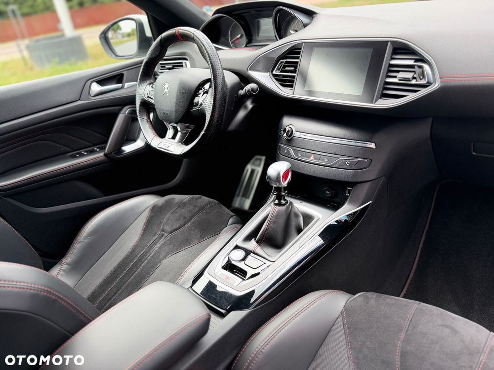 Peugeot 308 GTi by Sport - 37