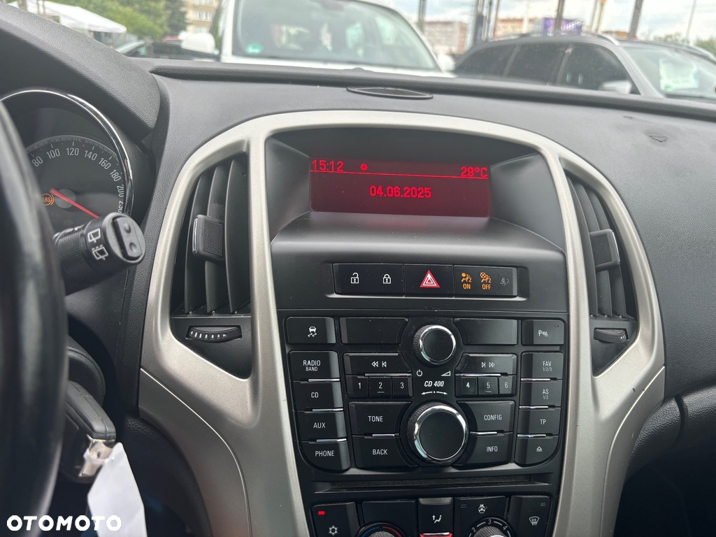 Opel Astra 1.4 Turbo Design Edition - 18